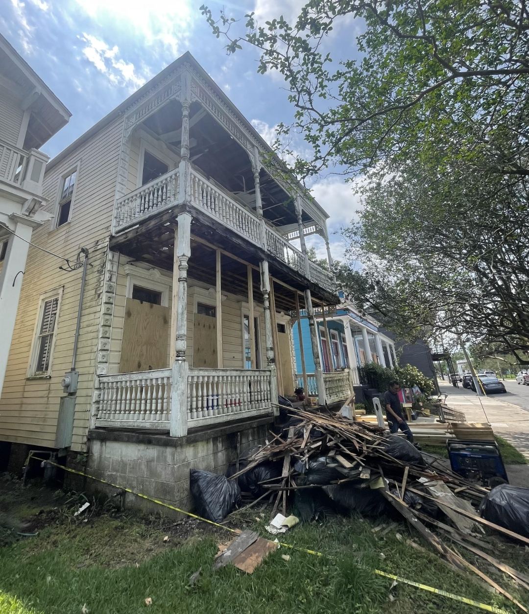 Before — Victorian home before historic restoration